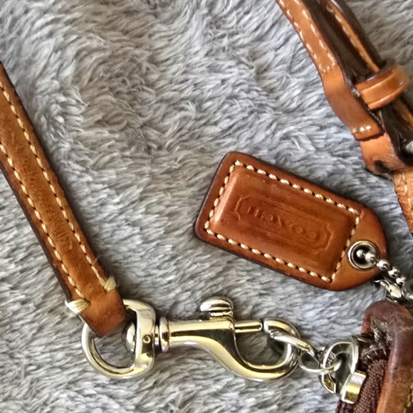 Coach Beautiful Brown, Cream, and Tan wristlet! Great condition! - Picture 3 of 4